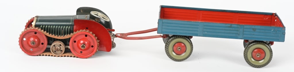 GESCHA TIN WINDUP TRACTOR & TRAILER (1 of 5)