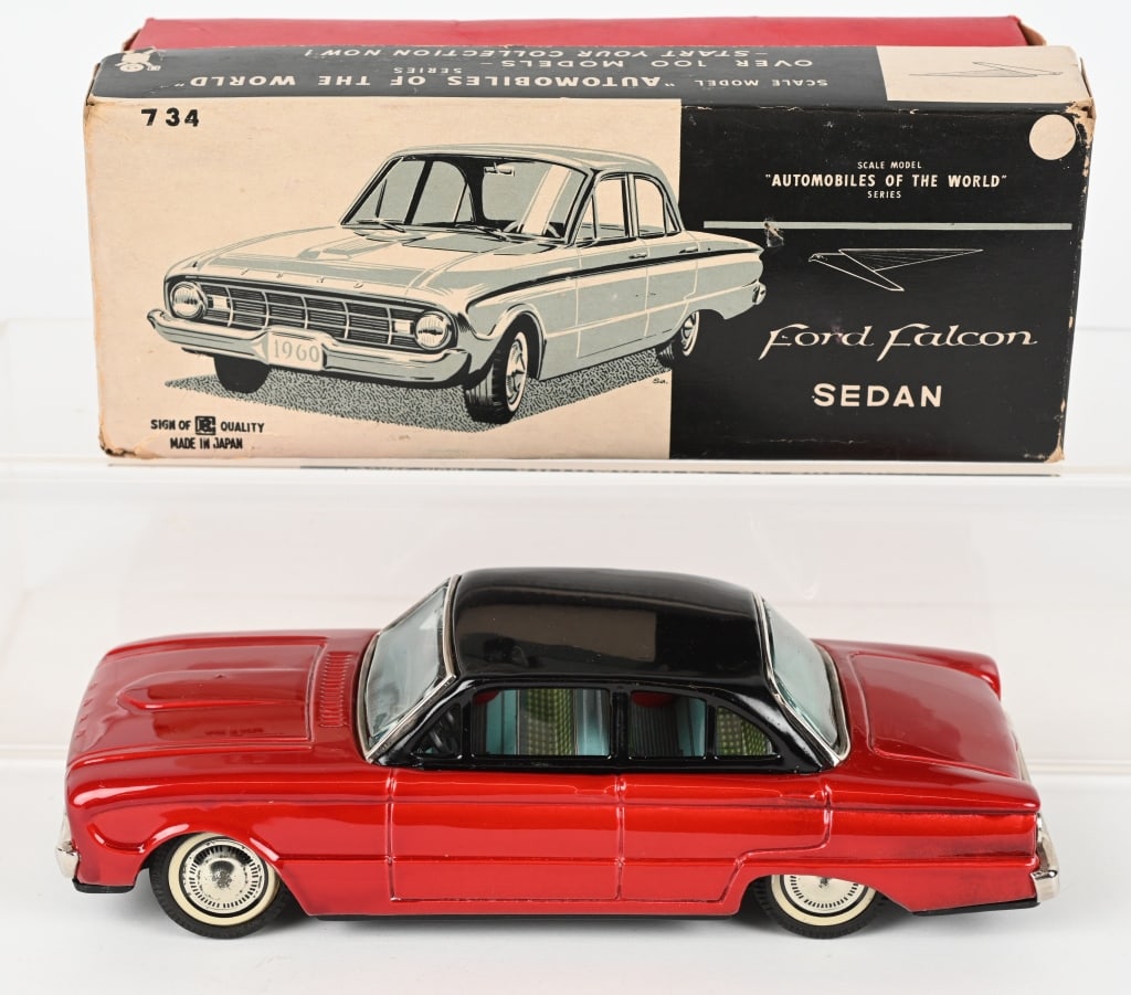BANDAI FRICTION FORD FALCON w/ BOX (1 of 9)