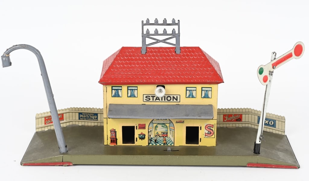 GERMAN TIN TRAIN STATION (1 of 4)