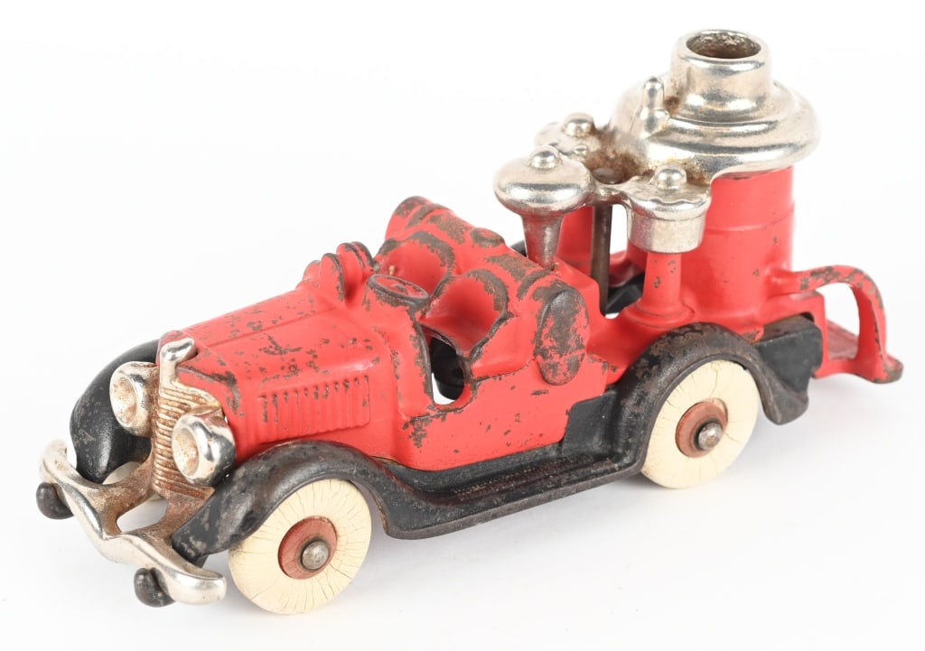 HUBLEY CAST IRON NICKEL GRILL FIRE PUMPER (1 of 4)
