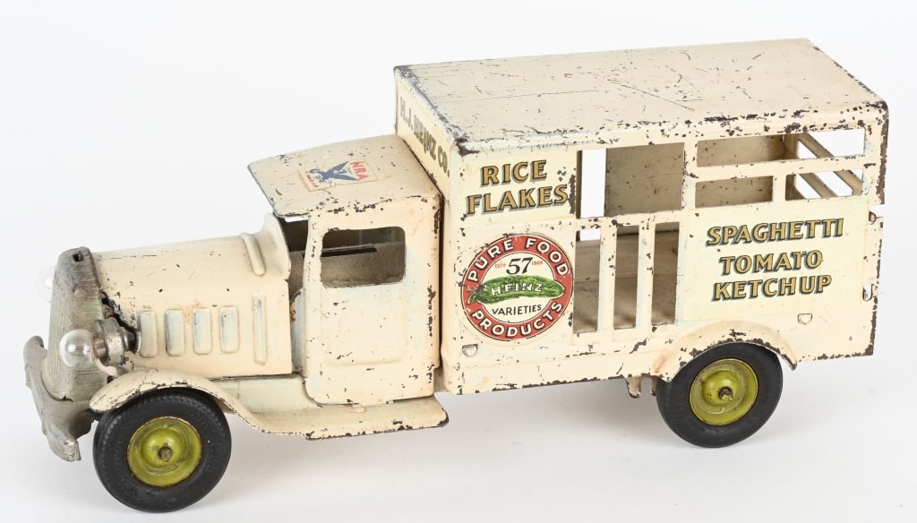 METALCRAFT PRESSED STEEL HEINZ PICKLE TRUCK (1 of 4)