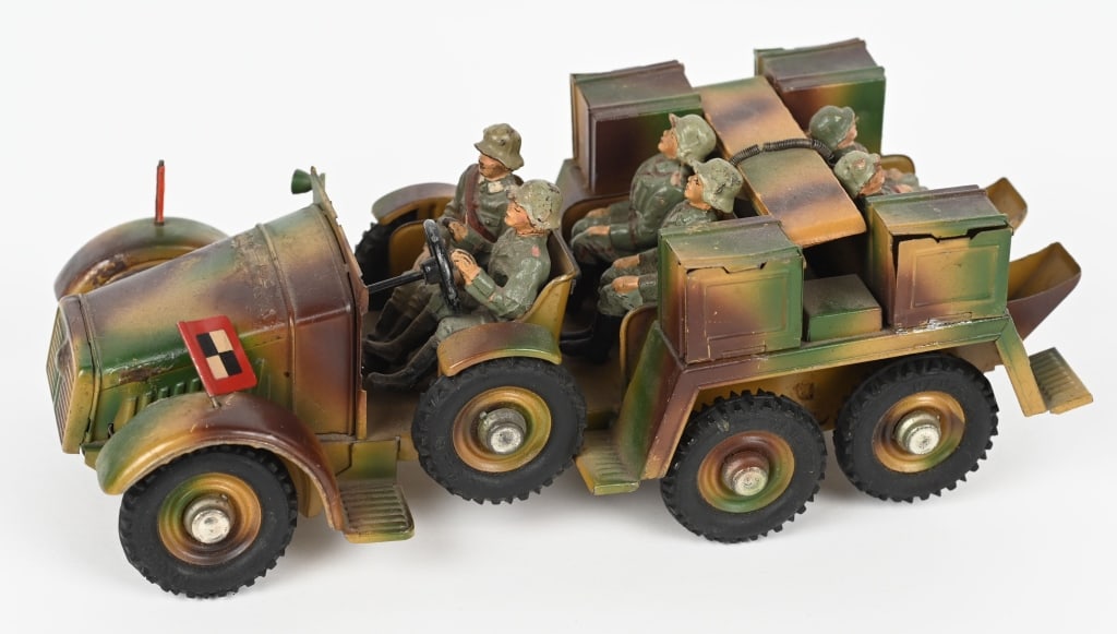 HAUSSER ELASTOLIN GERMAN KRUPP MILITARY TRANSPORT (1 of 5)