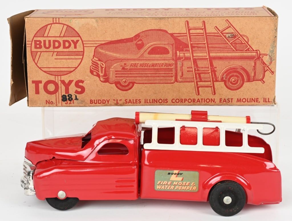 BUDDY L #331 FIRE TRUCK w/ BOX (1 of 7)