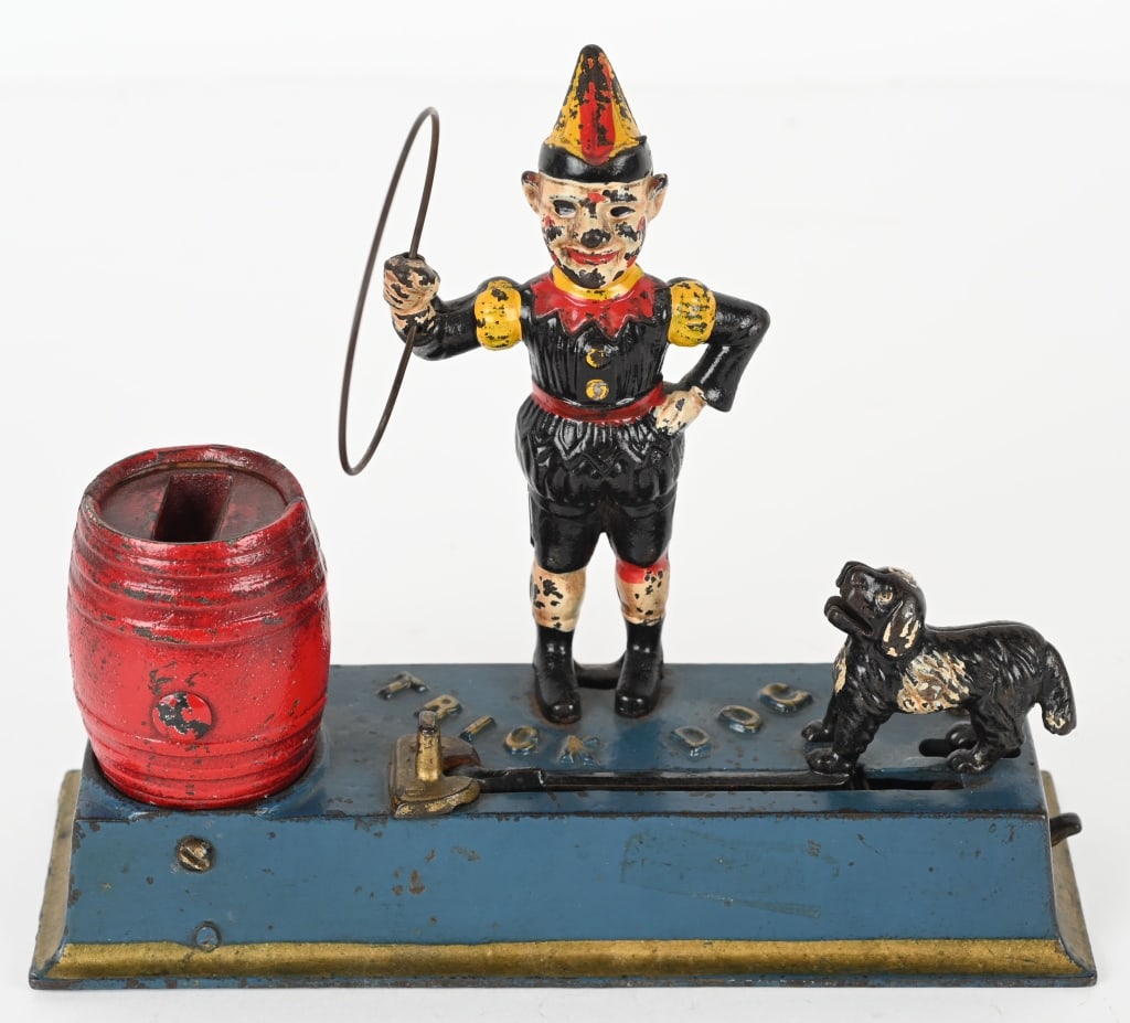 HUBLEY TRICK DOG MECHANICAL BANK (1 of 5)