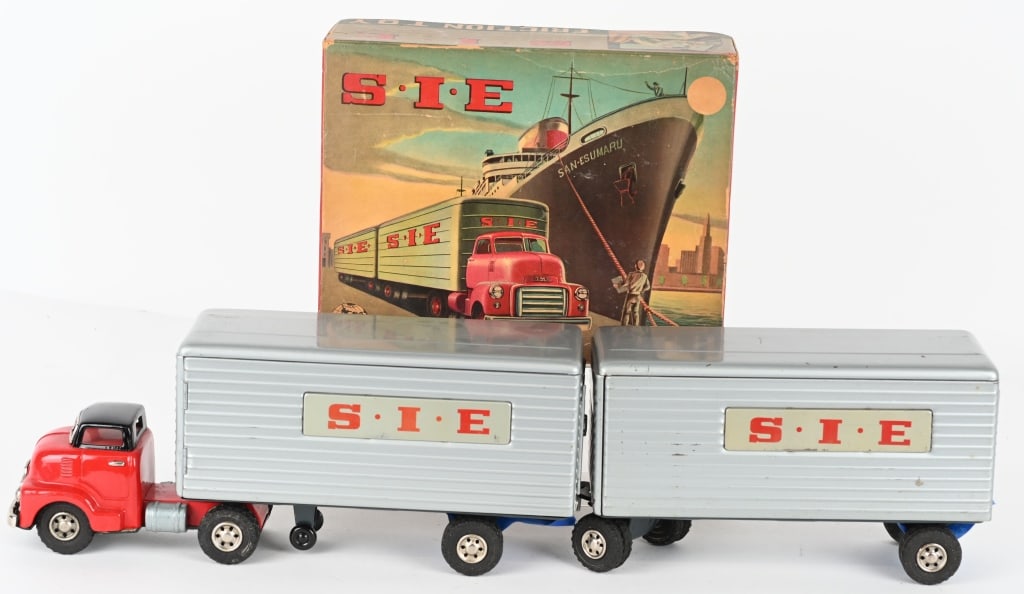 JAPAN TIN FRICTION SIE SEMI TRUCK & TRAILERS (1 of 7)