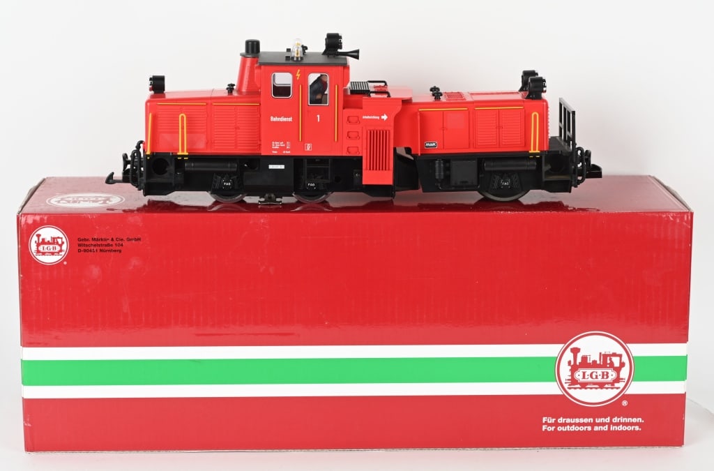 LGB #21670 TRACK CLEANING LOCOMOTIVE MIB (1 of 3)