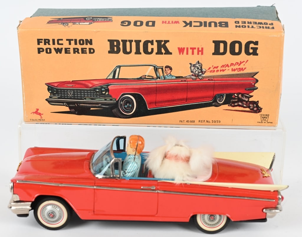 JAPAN TIN FRICTION BUICK WITH DOG w/ BOX (1 of 9)