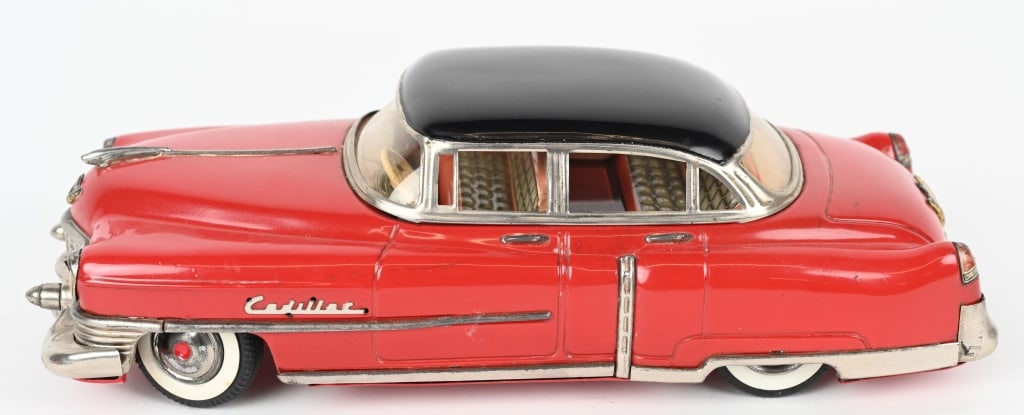 MARUSAN TIN FRICTION 1954 CADILLAC SEDAN (1 of 6)