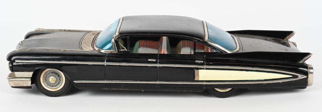 18" YONE TIN FRICTION 1960 CADILLAC SEDAN (1 of 7)