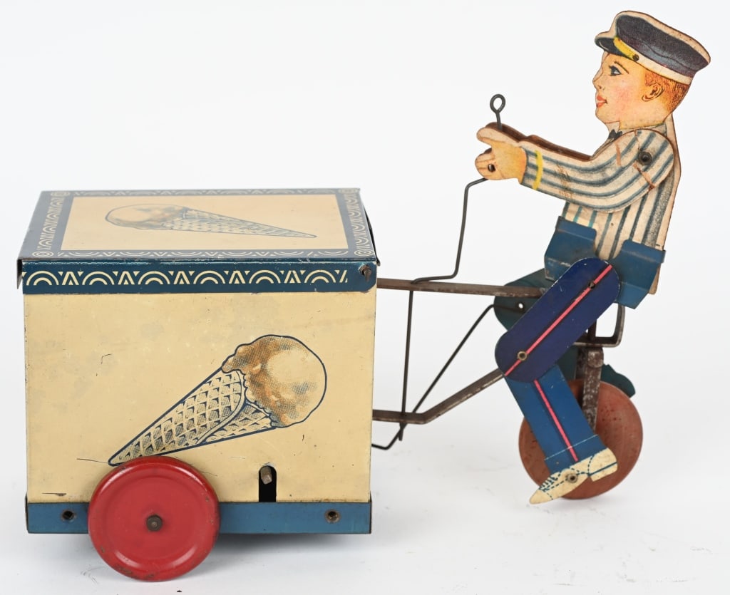 GERMAN TIN WINDUP ICE CREAM VENDOR (1 of 4)