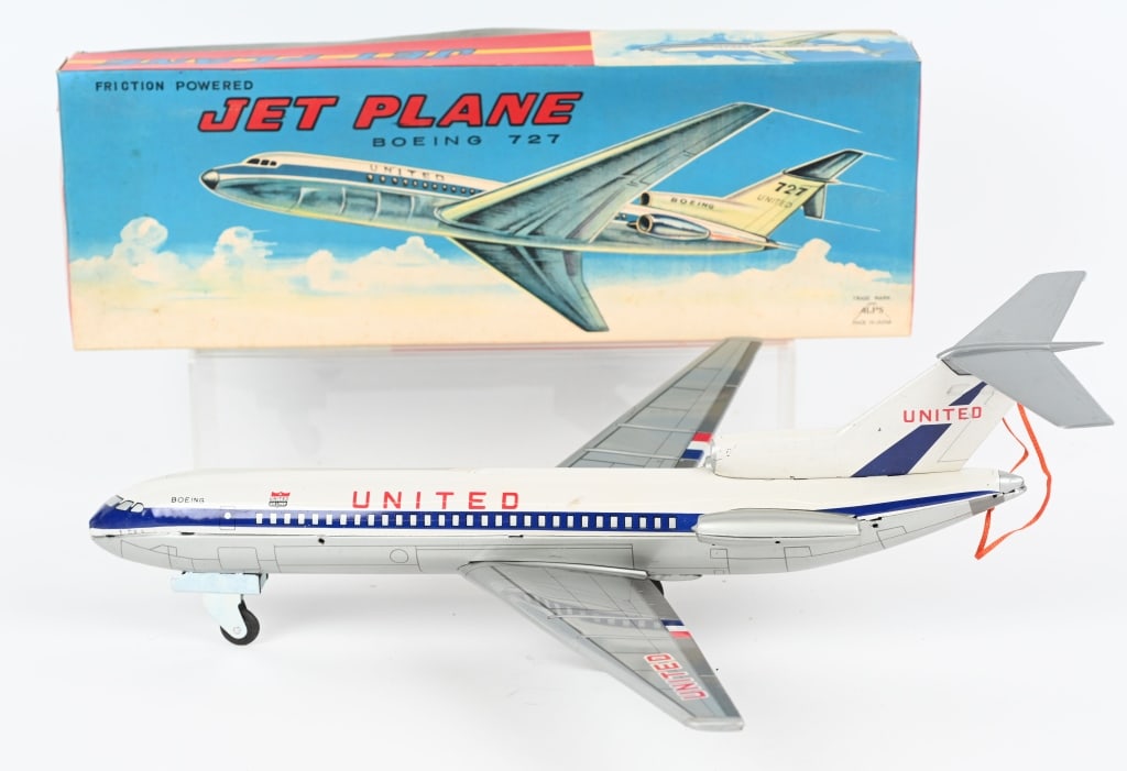 JAPAN TIN FRICTION BOEING 727 JET PLANE w/ BOX (1 of 8)