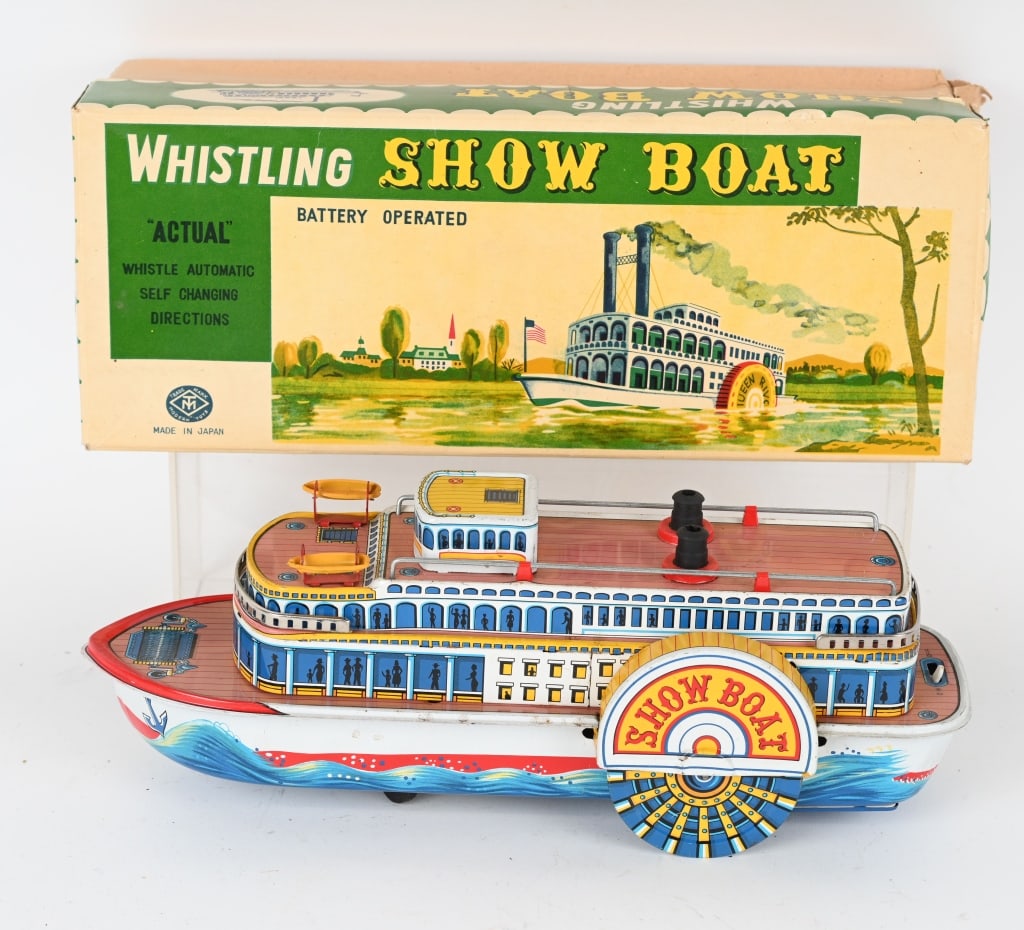 JAPAN BATTERY OP SHOW BOAT w/ BOX (1 of 5)