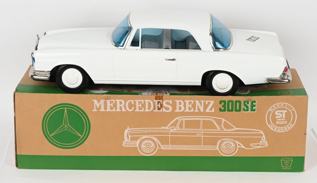 Ichiko Japan Mercedes Benz 300 Se Tin Friction Car