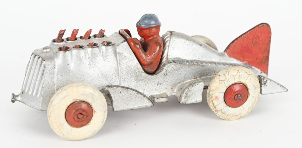 HUBLEY CAST IRON PISTON RACER (1 of 5)