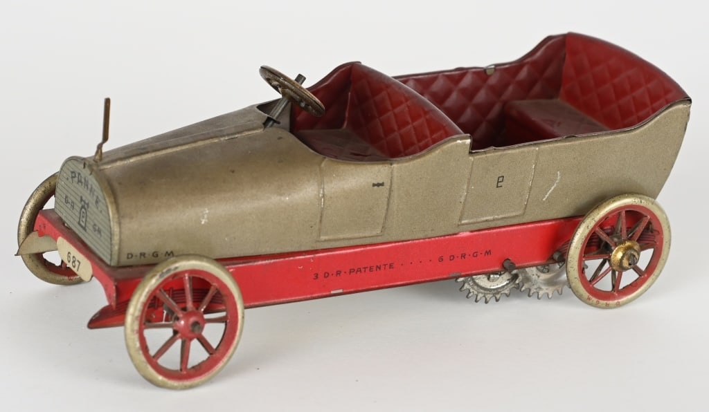 LEHMANN TIN WINDUP PANNE AUTOMOBILE (1 of 5)