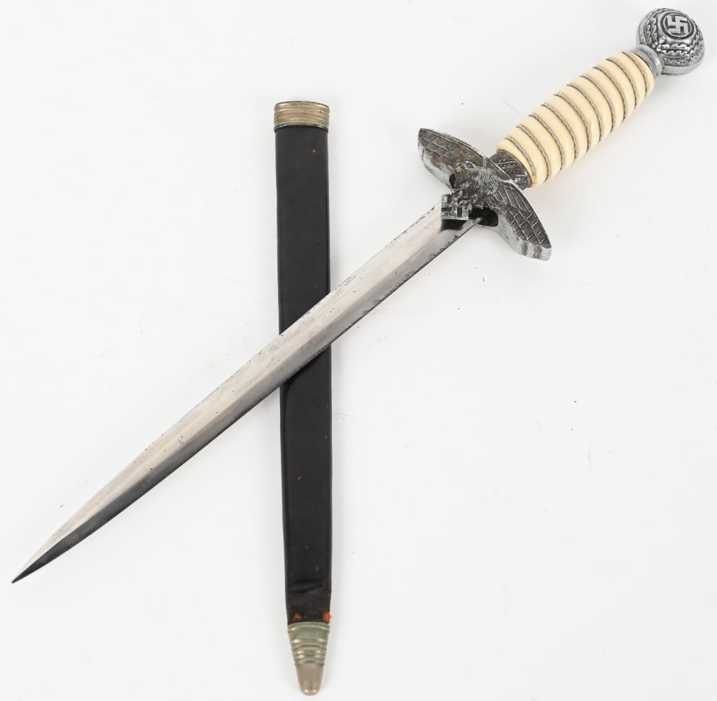 WWII LUFTWAFFE SOUVENIR PARTS DAGGER WW2: These Luftwaffe parts daggers are really appealing for the price. It’s not accurate to call these reproductions.They were assembled from 1946-47 by using genuine surplus war time made parts. The