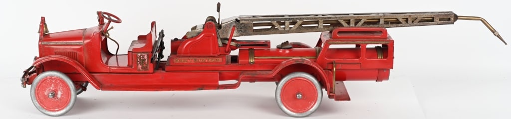 BUDDY L WATER TOWER (1 of 11)