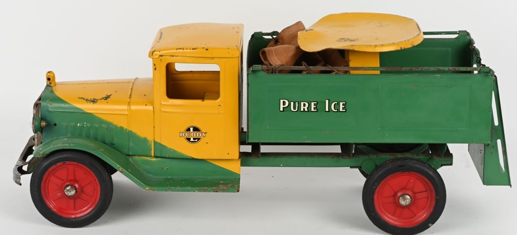 BUDDY L SIT-N-RIDE ICE TRUCK (1 of 8)