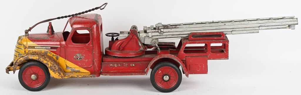 BUDDY L SIT-N-RIDE INTERNATIONAL LADDER TRUCK: All original with decent original paint and decals. Missing the seat. 41" Very Good