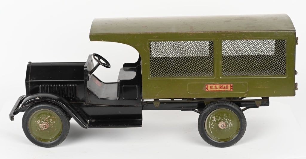STURDITOY US MAIL TRUCK (1 of 9)
