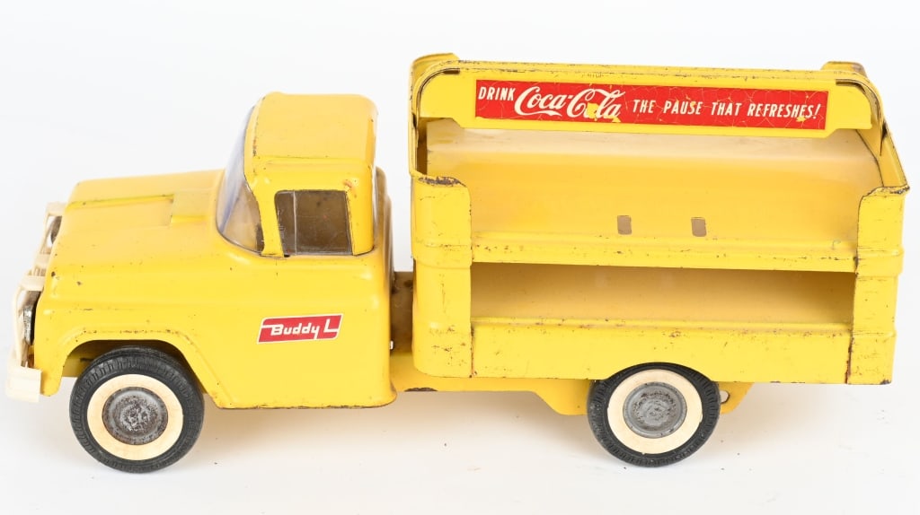 BUDDY L COCA COLA DELIVERY TRUCK: All original with decent paint and decals. Has no accessories. 15" Very Good-Excellent