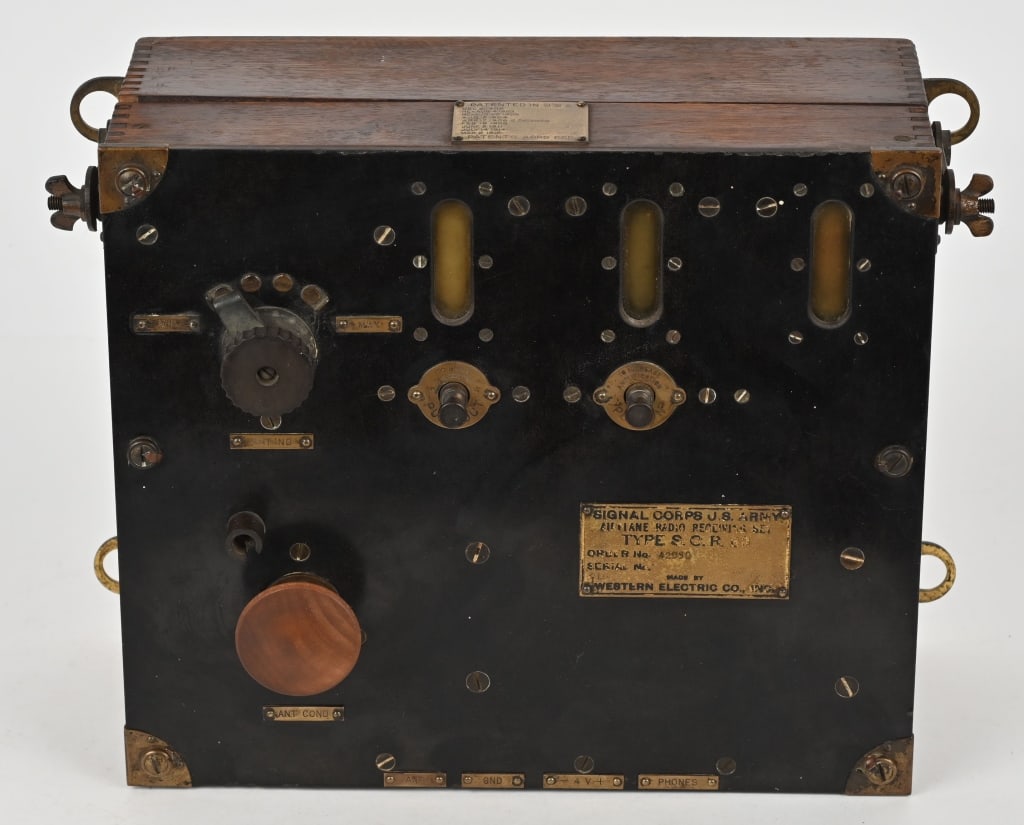 WWI ARMY SIGNAL CORPS AIRPLANE RADIO SET SCR 59: The early and fairly rare wireless avionics communication device from 1917 is tagged inside: AIRPLANE RADIO RECEIVER SET WITH INTERPHONE TYPE S.C.R 59 SIGNAL CORPS US ARMY and was made by Western Elec