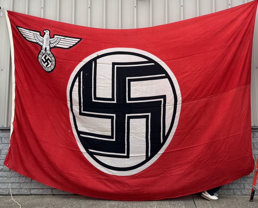 WWII NAZI GERMAN STATE SERVICE FLAG 10X16 FEET KM: A 1935 pattern, double sided, printed, cotton/linen construction flag. The flag features a red base field white with a white, central, circular field with a black and white bordered, black static swas