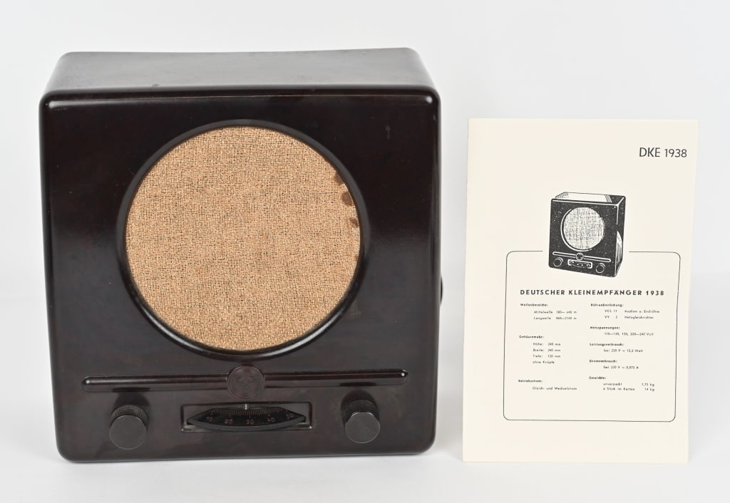 WWII NAZI DEUTSCHER KLEINEMPFÄNGER SMALL RADIO WW2: Deutscher Kleinempfänger [German small radio] manufactured by Kapsch in 1938. The radio was produced to help spread Nazi propaganda. It was made to sell at a low cost, so the majority of people c