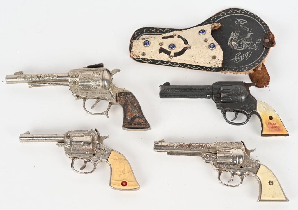 LOT OF CAP GUNS: Includes Gene Autry in Holster, Buffalo Bill with broken grip, Peace Maker, and Wild Bill Hickok. AS-IS