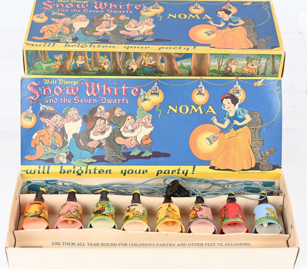 NOMA SNOW WHITE & 7 DWARFS CHRISTMAS LIGHTS w/BOX: All original and look never used condition. In Box with insert. 16" Excellent