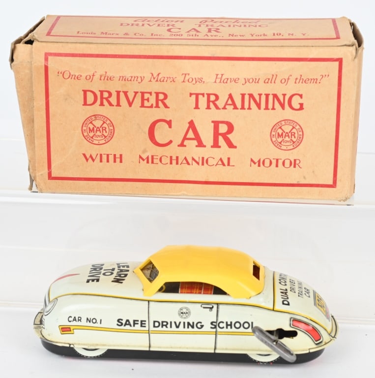 MARX TIN WINDUP DRIVER TRAINING CAR w/ BOX (1 of 7)