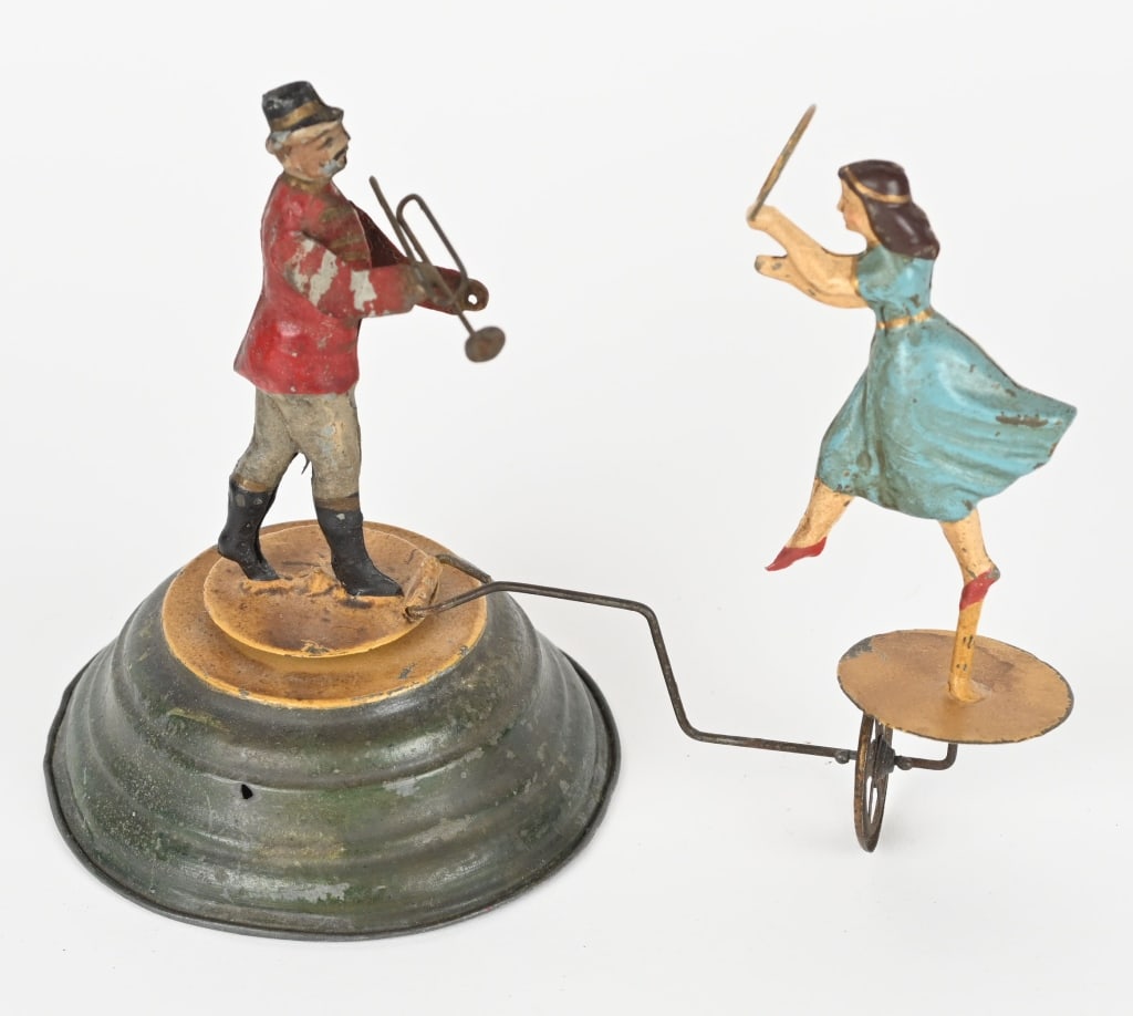 GERMAN WINDUP HAND PAINTED BUGLER & DANCER (1 of 5)