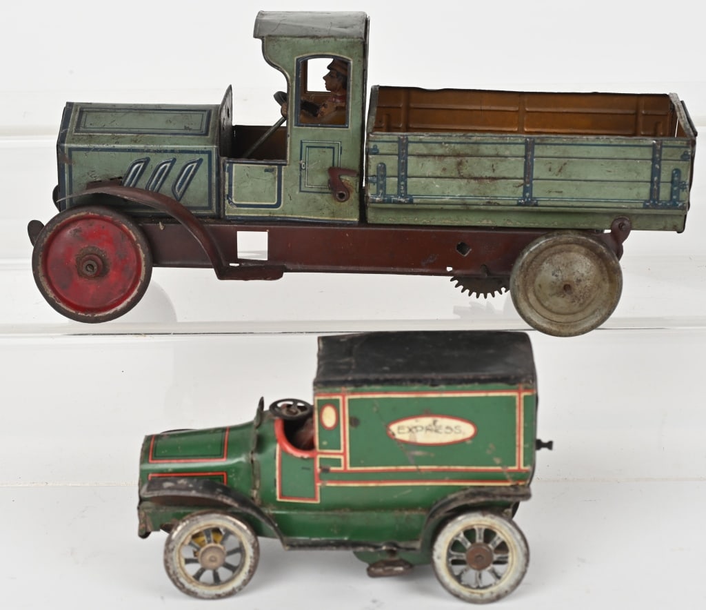2- GERMAN TIN WINDUP TRUCKS (1 of 9)