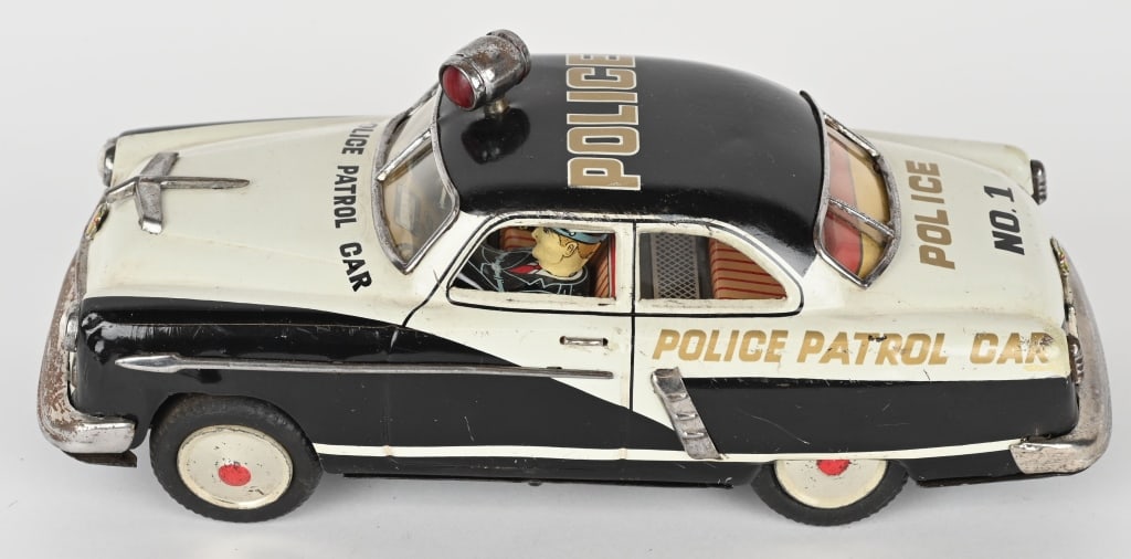 JAPAN MARUSAN TIN BATTERY OP FORD POLICE CAR (1 of 6)