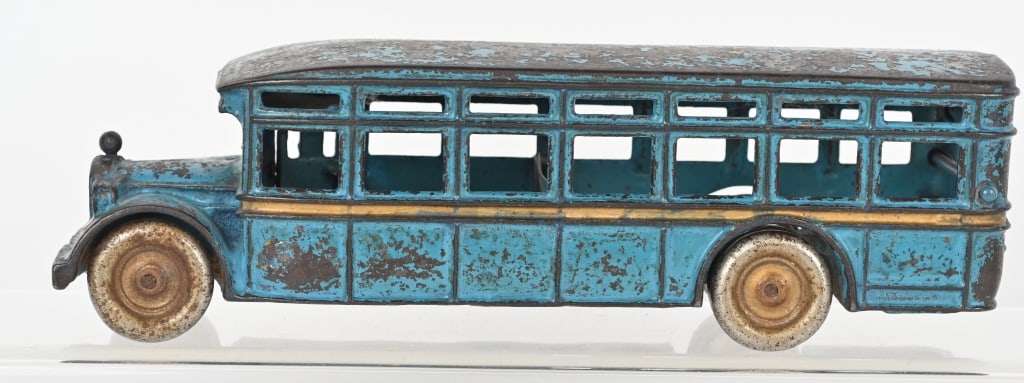 ARCADE CAST IRON ACF BUS w/ OPENING DOOR (1 of 8)