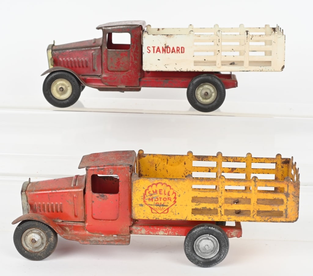 2- METALCRAFT PRESSED STEEL TRUCKS (1 of 5)