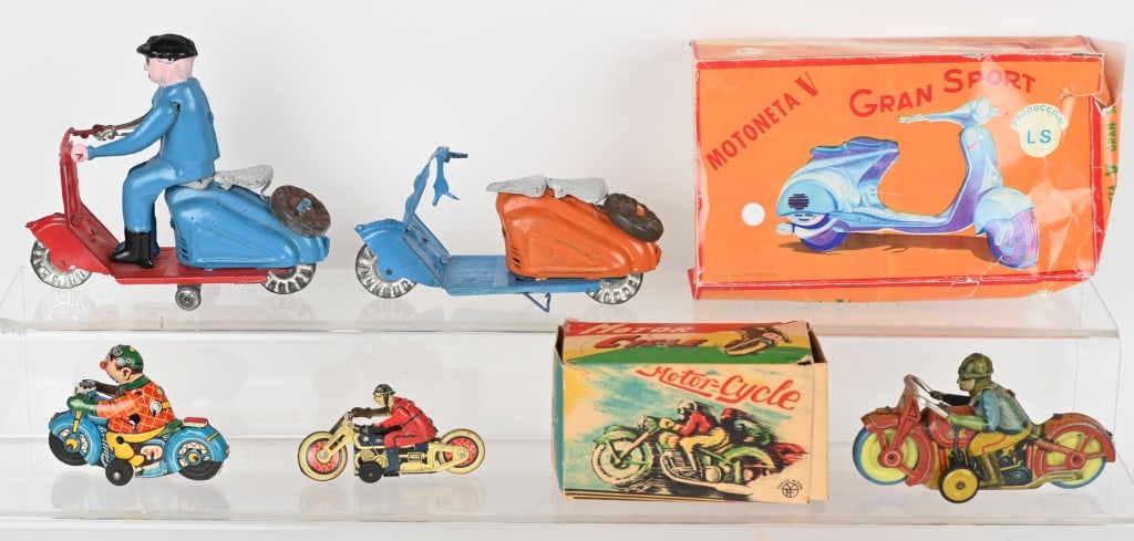 5- TIN TOY MOTORCYCLES & SCOOTERS (1 of 4)