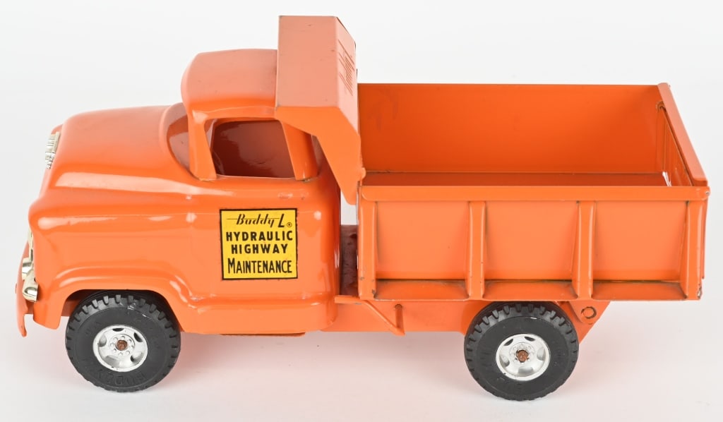 BUDDY L HIGHWAY MAINTENANCE DUMP TRUCK (1 of 6)