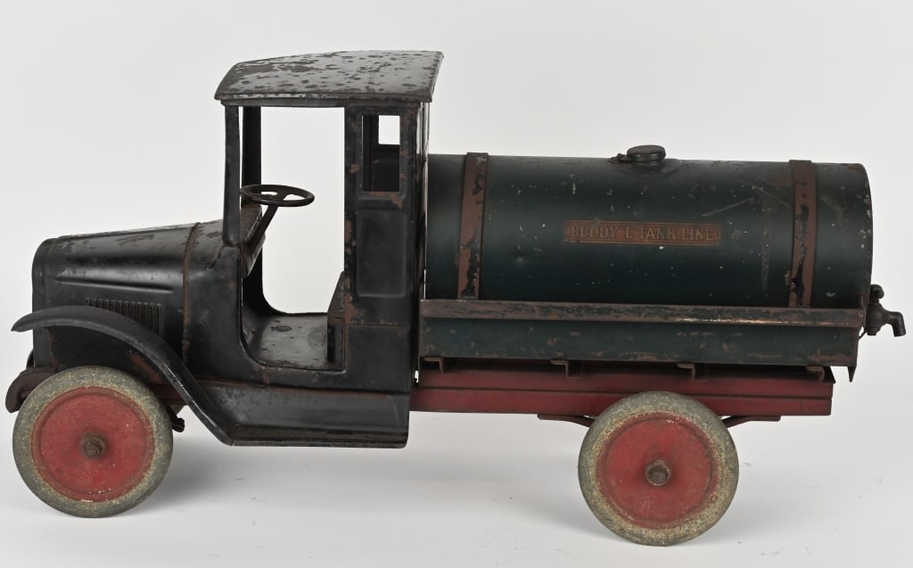 BUDDY L PRESSED STEEL TANK LINE TRUCK (1 of 8)
