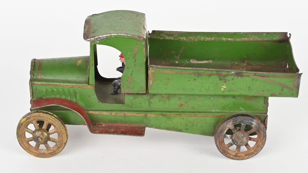 DAYTON FRICTION PICKUP TRUCK (1 of 5)