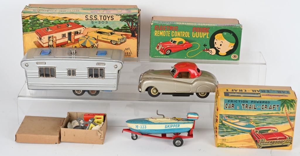 3- JAPAN TIN AUTOS & TRAILERS w/ BOXES (1 of 7)