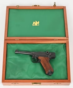 BOXED ERMA - WERKE MODEL KGP 68A 380 AUTO PISTOL