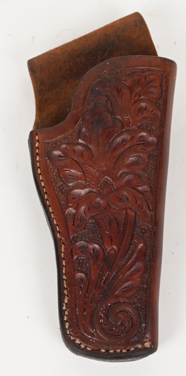 BEN VARGA , SAN ANTONIO TEXAS SMALL FRAME HOLSTER: Ben Varga, San Antonio, Texas, Floral Tooled Small Frame Revolver Holster. The holster is in excellent condition with some slight wear. The length is 8".