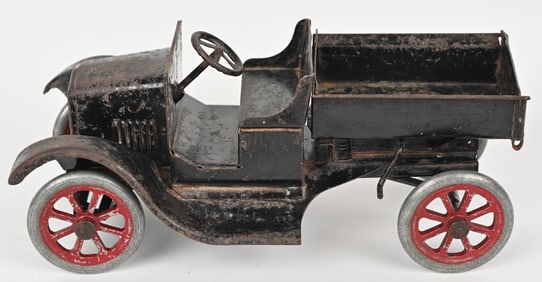 BUDDY L FLIVVER DUMP TRUCK