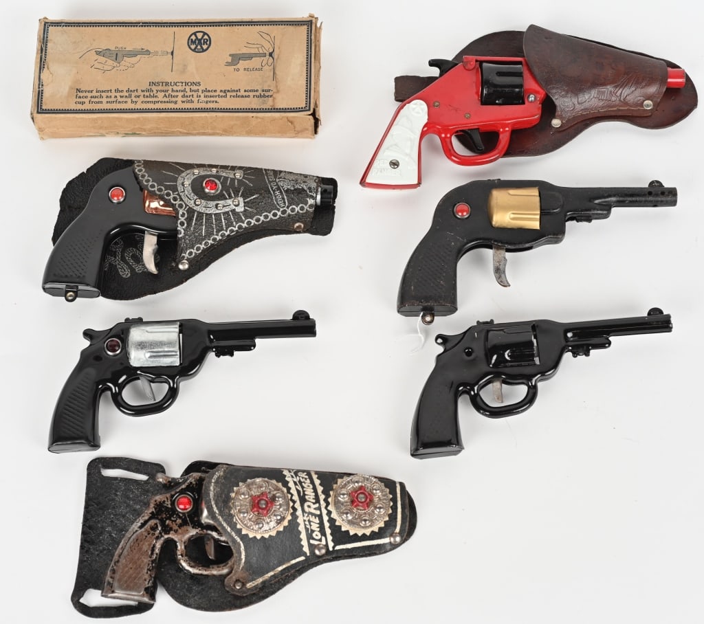 LOT OF MARX LONE RANGER GUNS & MORE: Nice lot of Lone Ranger Pistols and More. AS-IS