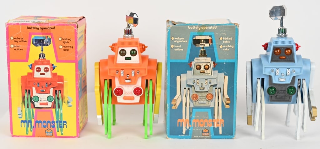 2- HK BATTERY OP MR MONSTER ROBOTS w/ BOX: Both all original and complete. Nice looking toys. Both Boxed. 11" Excellent
