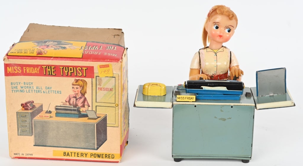JAPAN BATTERY OP MISS FRIDAY TYPIST w/ BOX: All original in great shape. Worked when tested. Boxed 7" Excellent