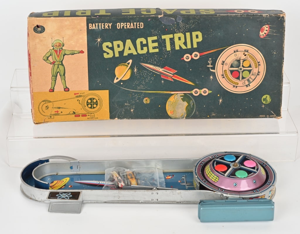 JAPAN BATTERY OP SPACE TRIP w/ BOX: All original with great Space graphics and colors. Still has 2 vehicles. worked when tested. With Box 19" Excellent