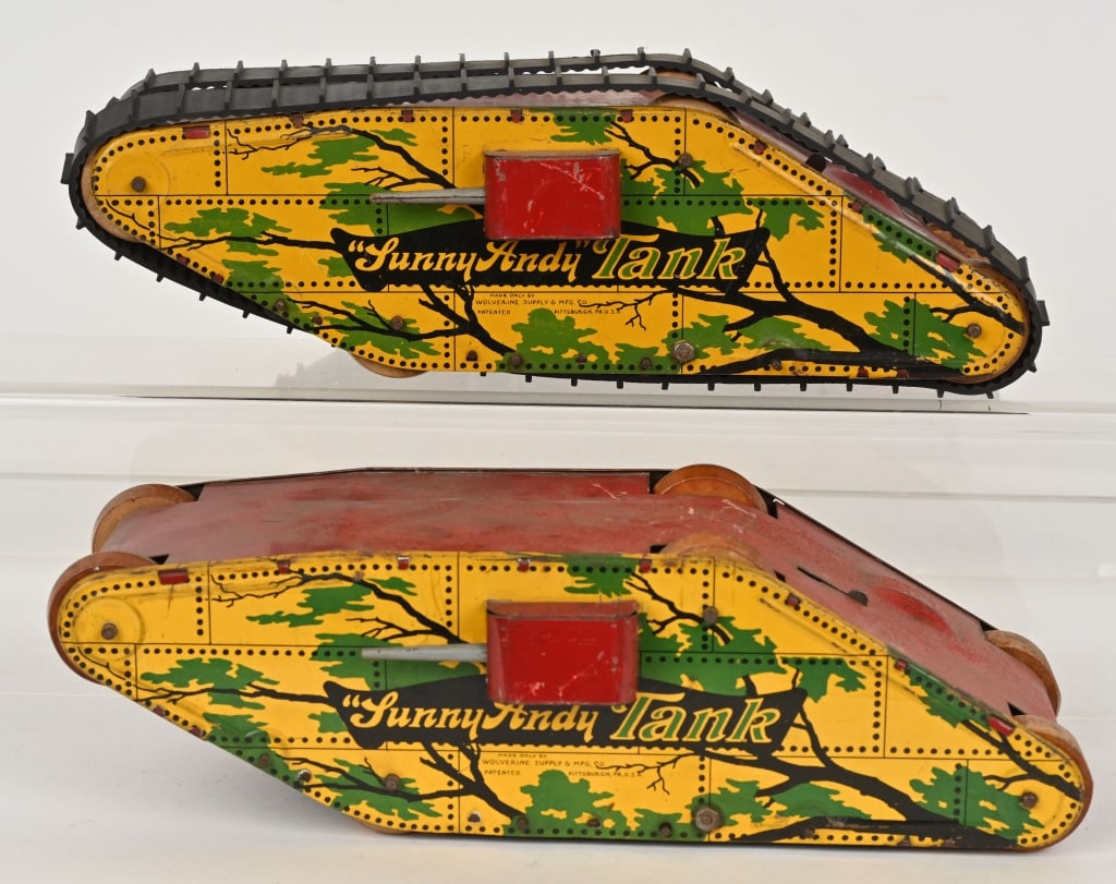 2- WOLVERINE TIN WINDUP SUNNY ANDY TANKS: Lot of 2 Wolverine Sunny Andy tanks. Both worked when tested. No keys are included. One is complete and the other needs treads. 14 1/2" Very Good-Excellent