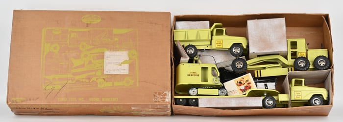 1960 TONKA #B-207 HI-WAY CONSTRUCTION SET w/ BOX